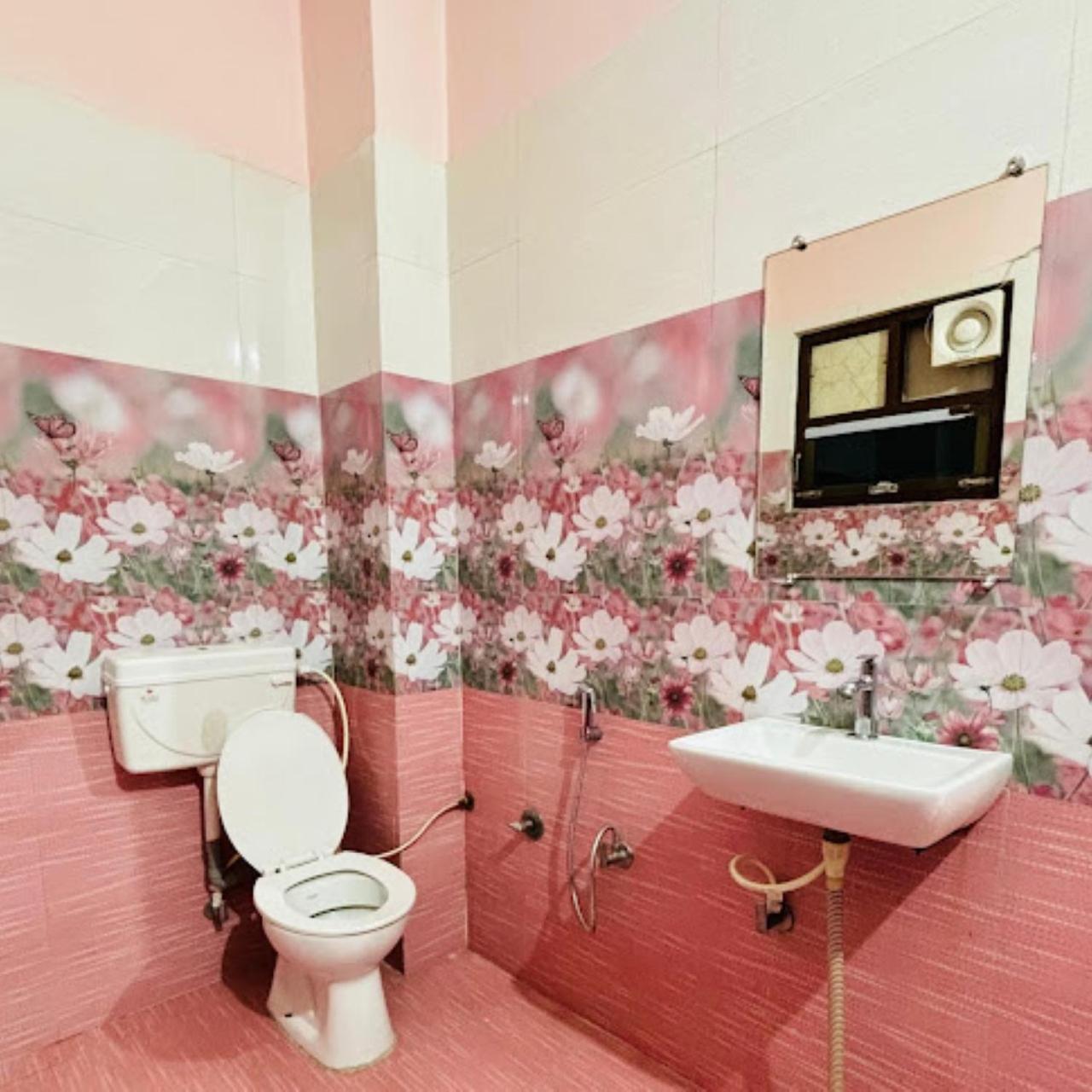 Hotel The Ramay Palace Ayodhya Luaran gambar